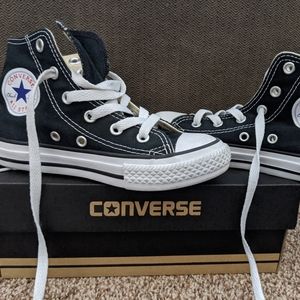 Black hi top Converse youth size 12